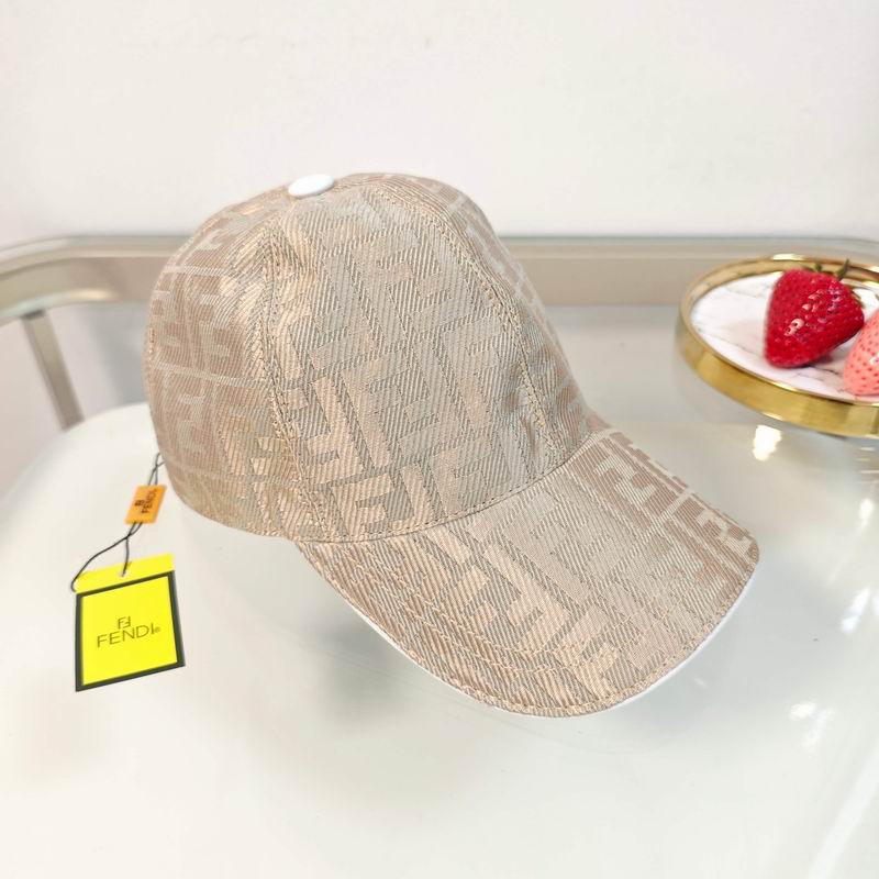 Fendi cap dx40